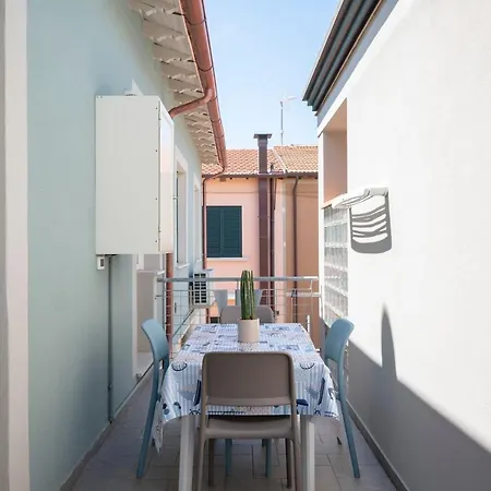 Apartment Le Di Salvia San Vincenzo